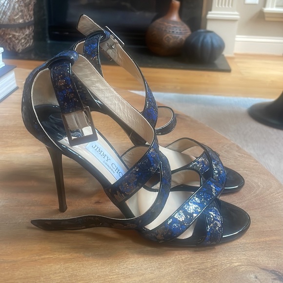 Jimmy Choo heels, size 38 a beautiful combo of black and blue.  Lightly worn. - Picture 3 of 4
